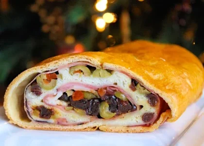 Venezuelan pan de jamón