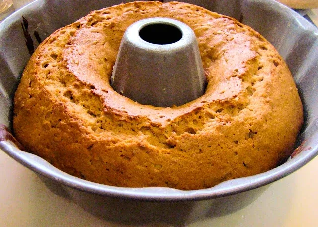 Christmas rum cake - SAVOIR FAIRE by enrilemoine Christmas rum cake
