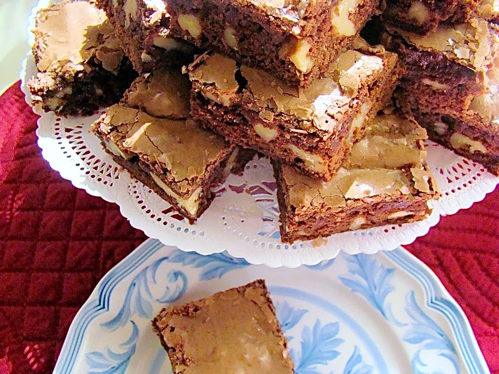 Walnut Brownies - SAVOIR FAIRE by enrilemoine