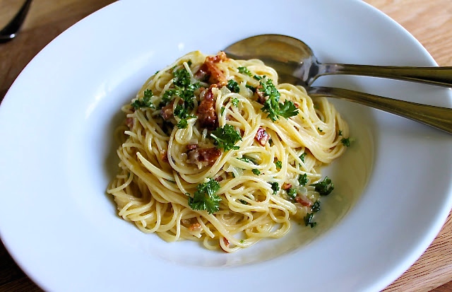 Spaghetti alla carbonara - EnriLemoine