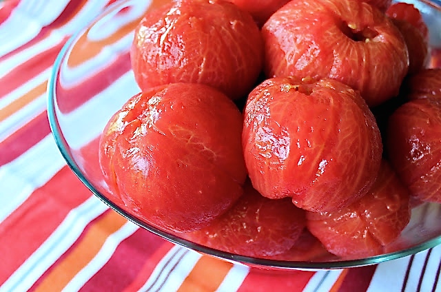 Cómo pelar tomates - SAVOIR FAIRE by enrilemoine tomates, tomates pelados, cómo pelar tomates