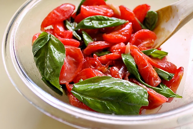Pasta salad with raw filetto di pomodoro - SAVOIR FAIRE by enrilemoine tomatoes and basil to make Pasta salad with raw filetto di pomodoro