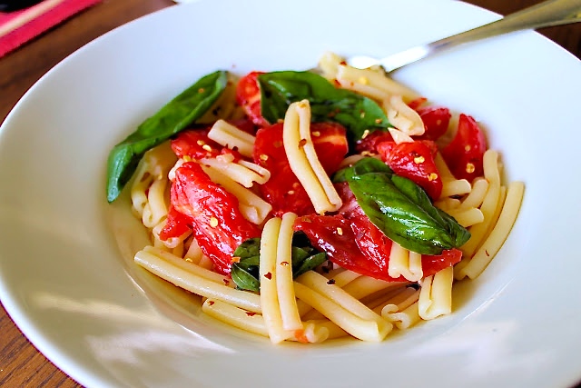 Pasta salad with raw filetto di pomodoro - SAVOIR FAIRE by enrilemoine Pasta salad with raw filetto di pomodoro