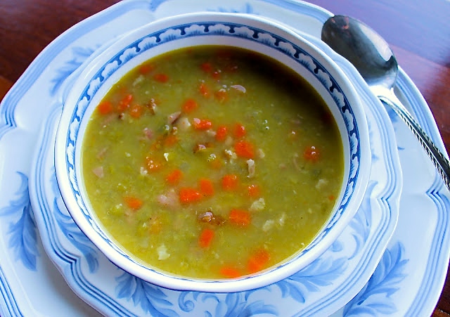 Sopa de arvejas con jamón - Enri Lemoine