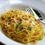 Capellini con aceite de oliva, ajo y anchoas - SAVOIR FAIRE by enrilemoine