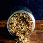 granola con coco y almendras