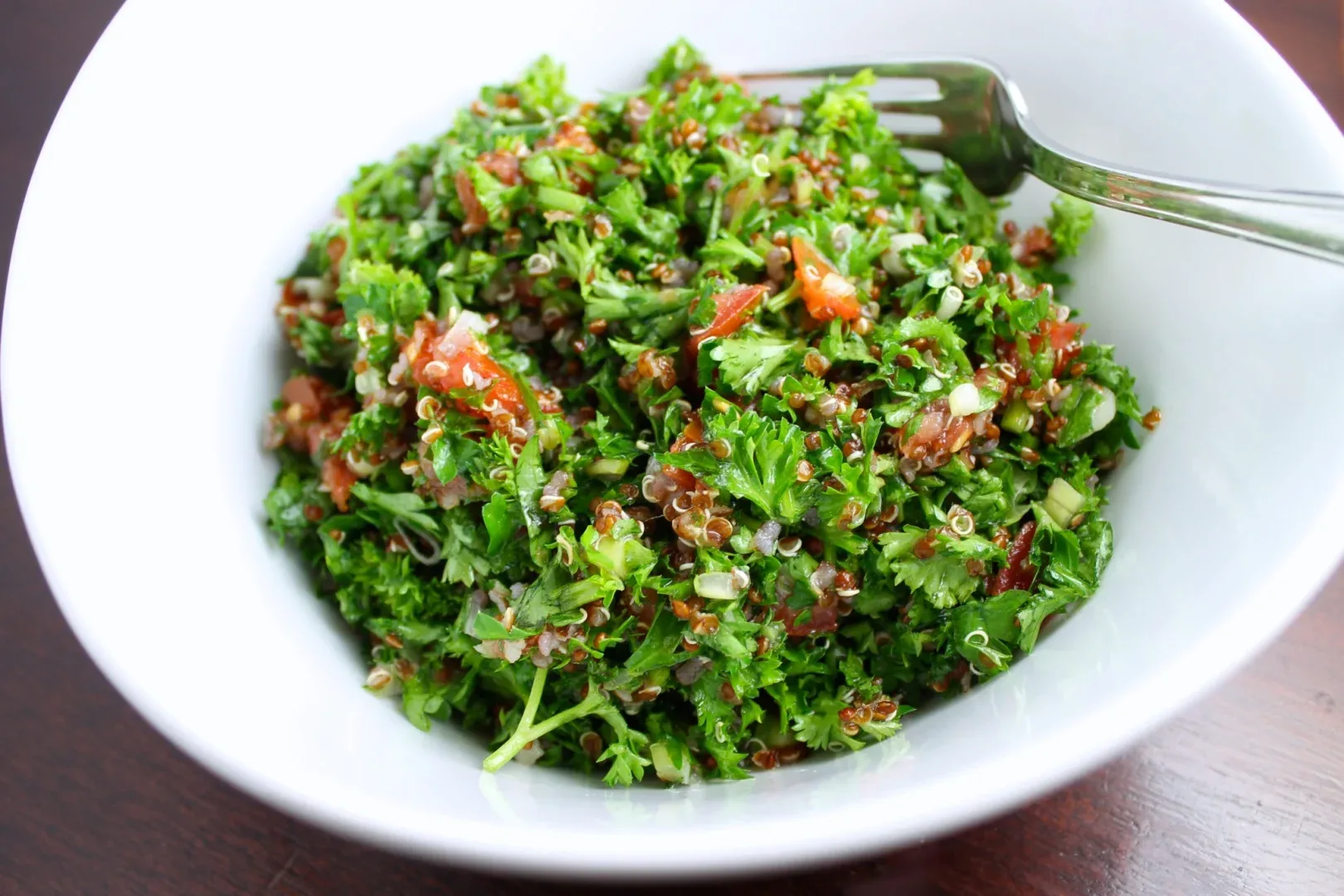 Red quinoa tabbouleh by enrilemoine