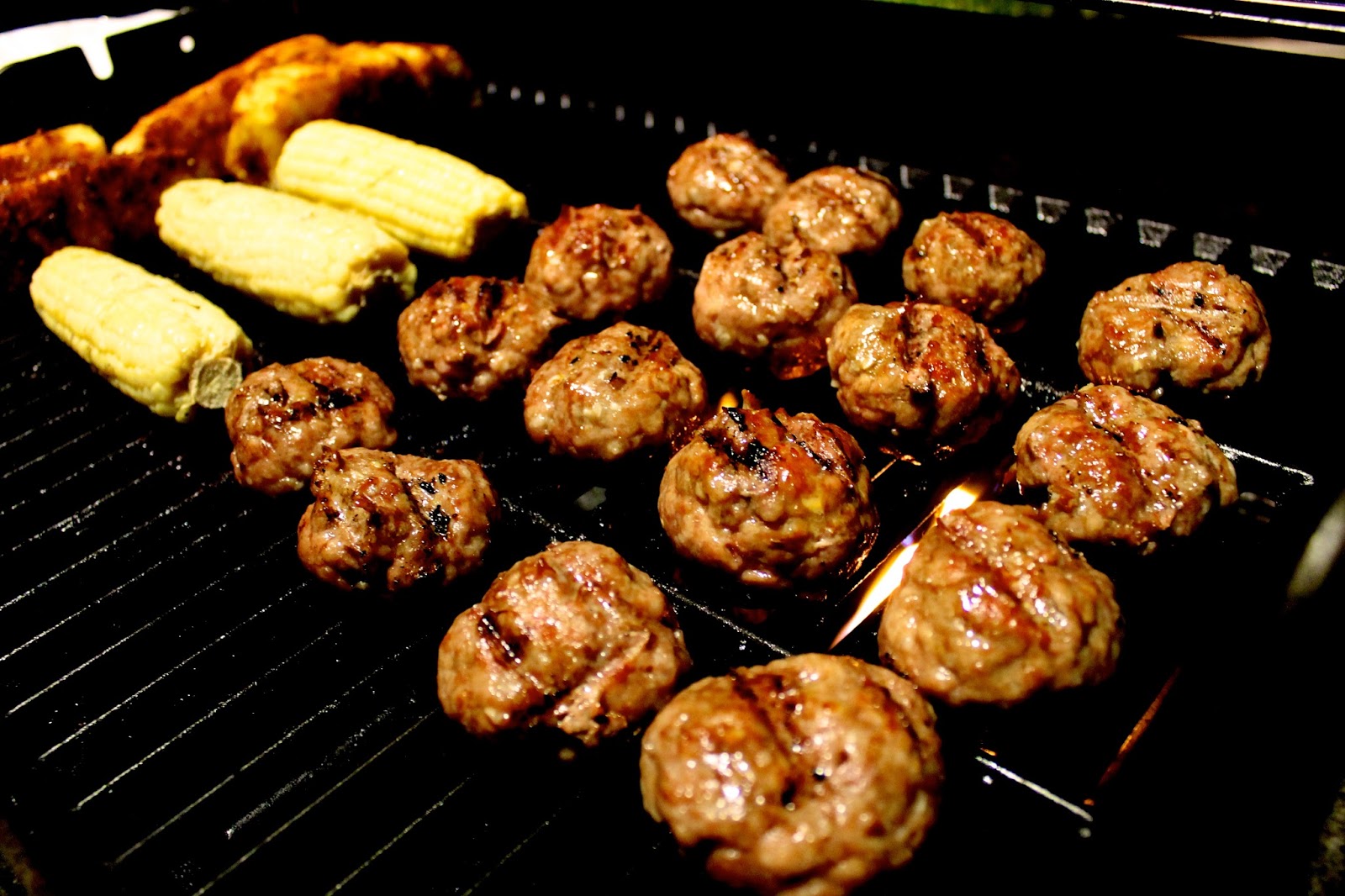 Grilled Pork Meatballs + 3 scrumptious sauces EnriLemoine