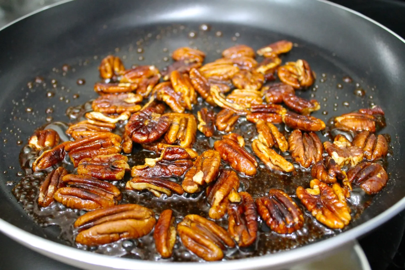 Pecanas escarchadas - SAVOIR FAIRE by enrilemoine