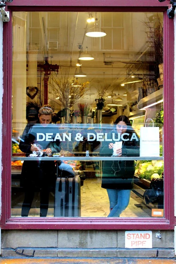 Dean & Deluca