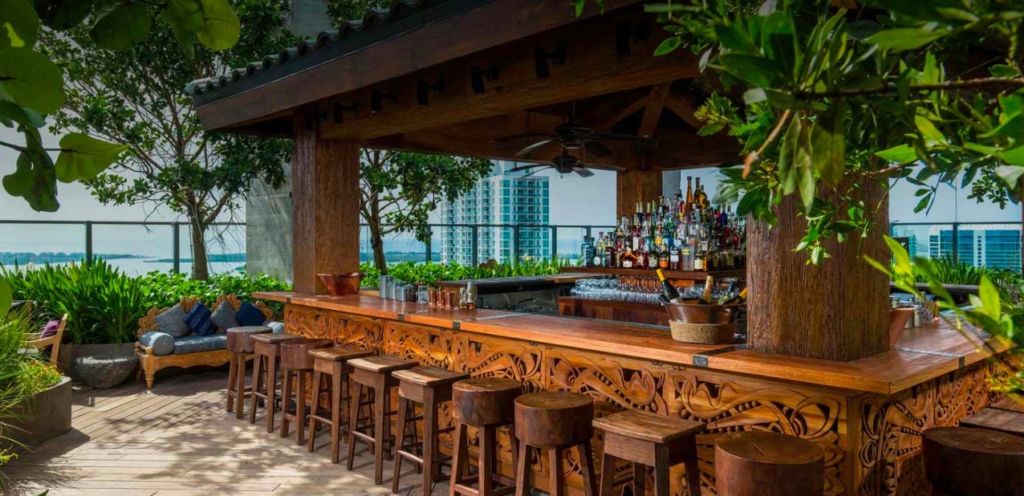 Los mejores rooftop bars de Miami - SAVOIR FAIRE by enrilemoine Sugar, rooftop, Miami, rooftop bars en Miami