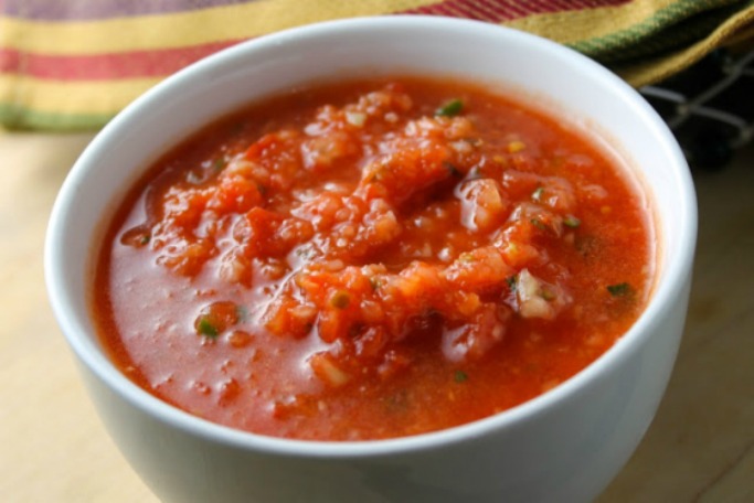 raw tomato salsa