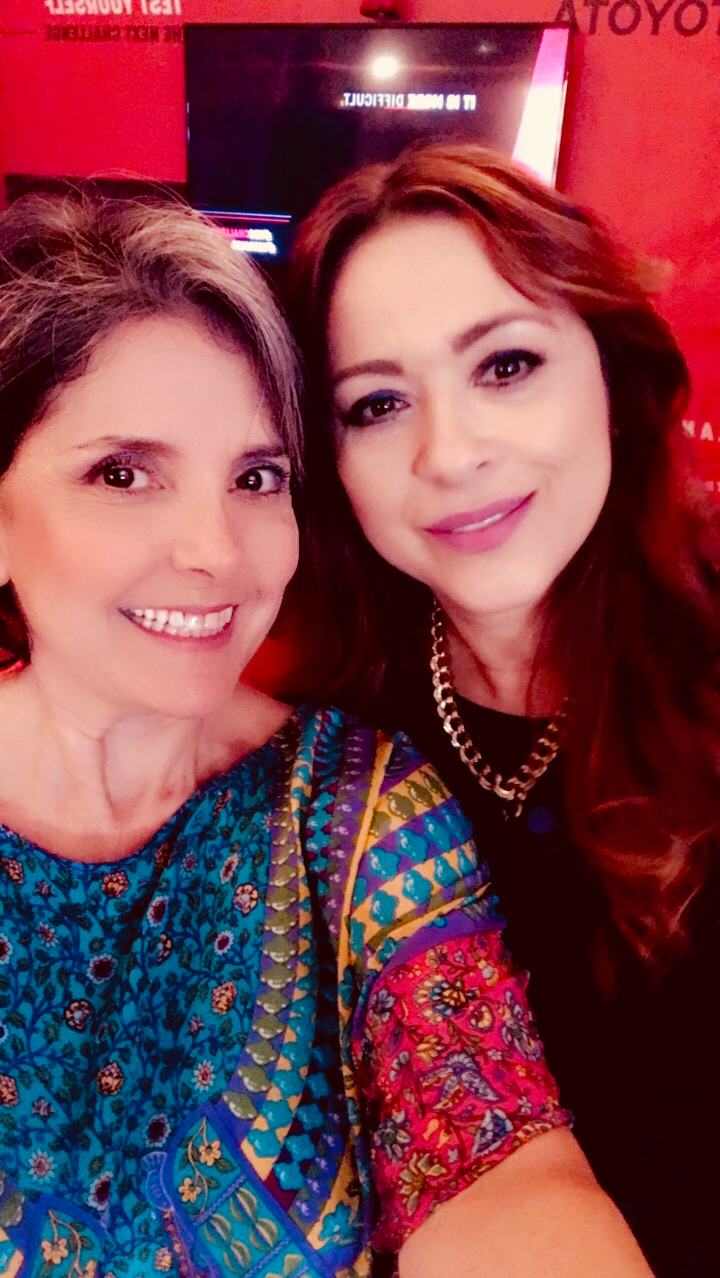 Neida Sandoval, embajadora estrella de la campaña de Seguridad Vial de Toyota Latinos, nos cuenta cuáles son los cuatro programas de prevención que tiene en marcha la ensambladora de autos para que tos vayamos juntos y seguros #AD #VayamosJuntos