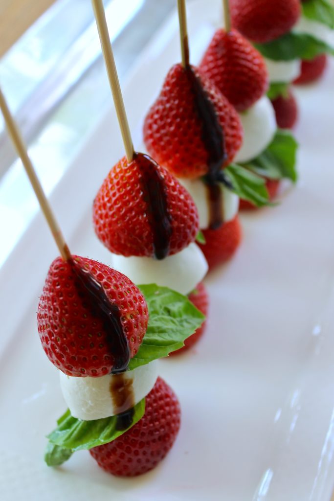 Strawberry and Mozzarella brochettes - EnriLemoine