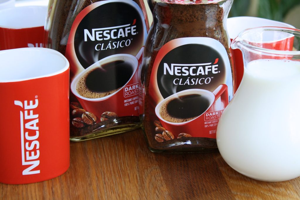ingredientes para hacer café helado cremoso con nescafé