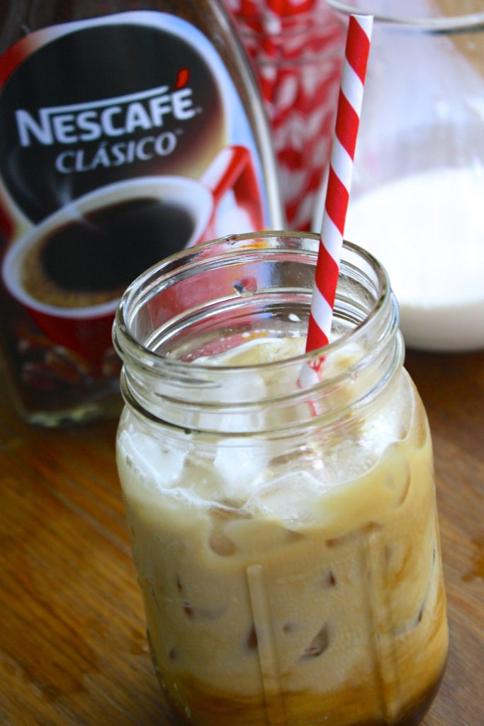 cómo hacer iced coffee, café con hielo, cómo hacer café frío casero, cómo hacer café helado con leche receta