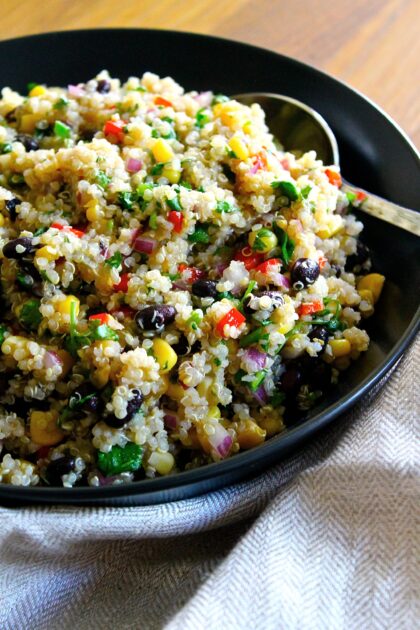 Zesty Latin Crispy Quinoa Salad by enrilemoine