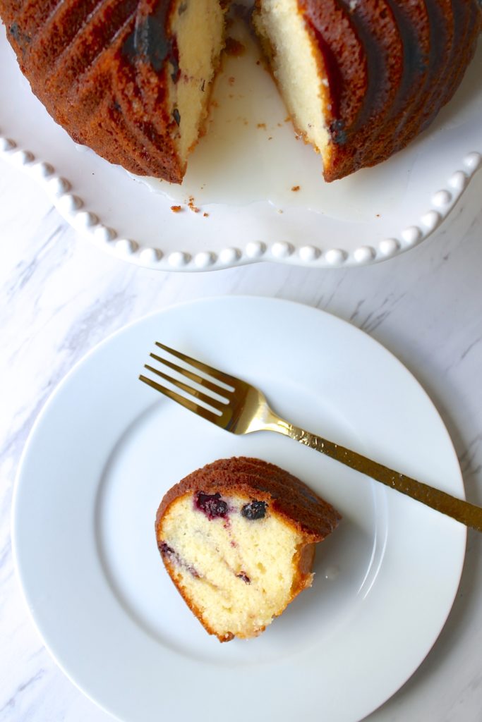 Lemon Blueberry Bundt Cake - EnriLemoine