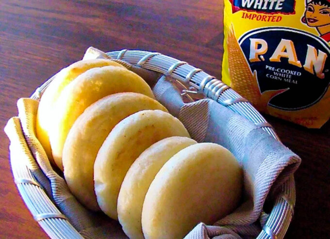 Traditional Venezuelan Arepas 3-ingredient Recipe + VIDEO