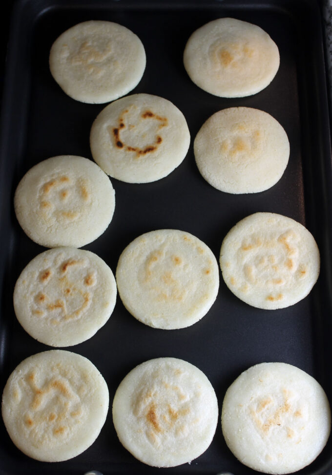 Traditional Venezuelan Arepas 3-ingredient Recipe + VIDEO