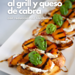 Bruschetta de melocotón a la plancha con queso de cabra.