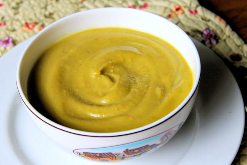 A bowl of Potage Saint Germain.