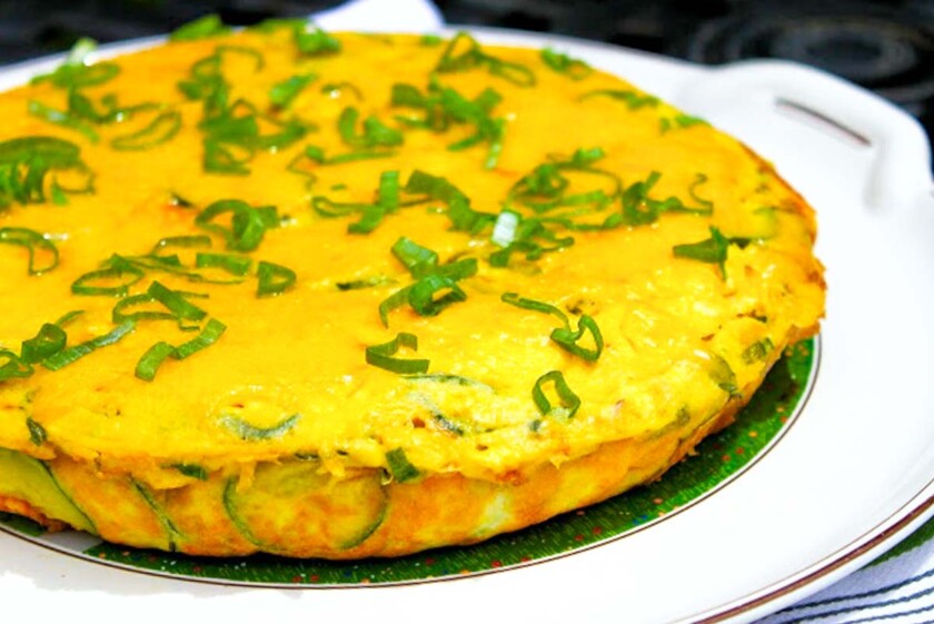 frittata de calabacín con chorizo